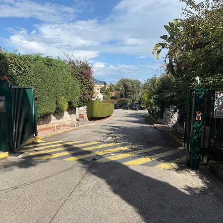 Studio Calme A Deux Pas De La Mer Avec Jardin Et Parking Prive Больє-сюр-Мер Екстер'єр фото