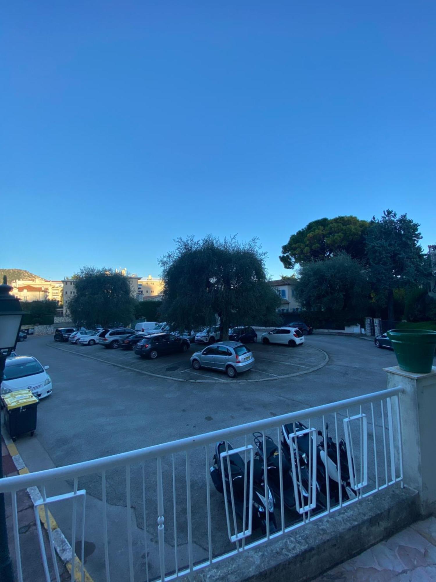 Studio Calme A Deux Pas De La Mer Avec Jardin Et Parking Prive Больє-сюр-Мер Екстер'єр фото